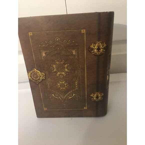 New Masterpieces Snow White and the‎ Seven Dwarfs Hinged Book Box Jigsaw Puzzle - Picture 8 of 10